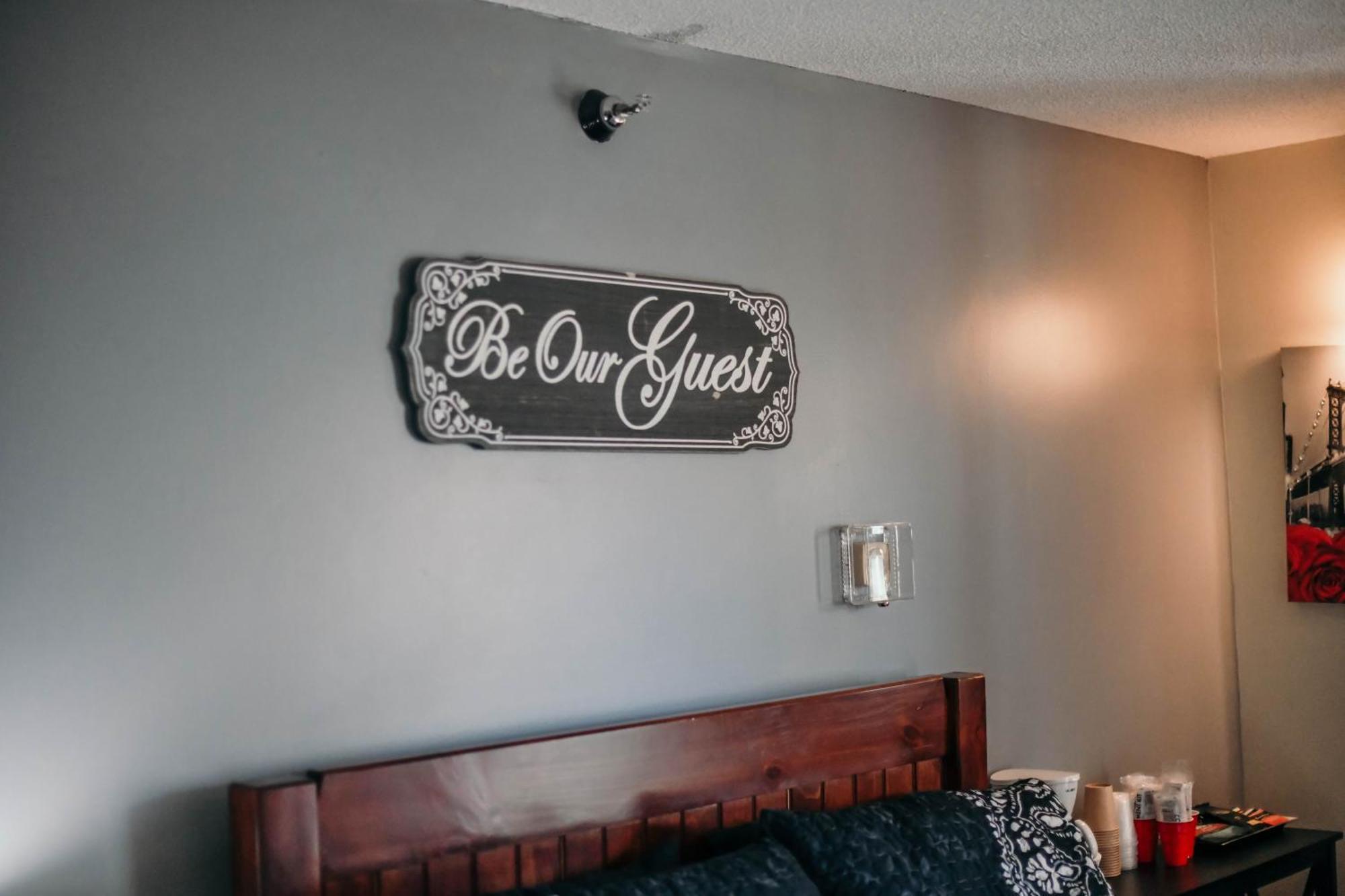 Briarwood Motor Inn Lincoln Bagian luar foto