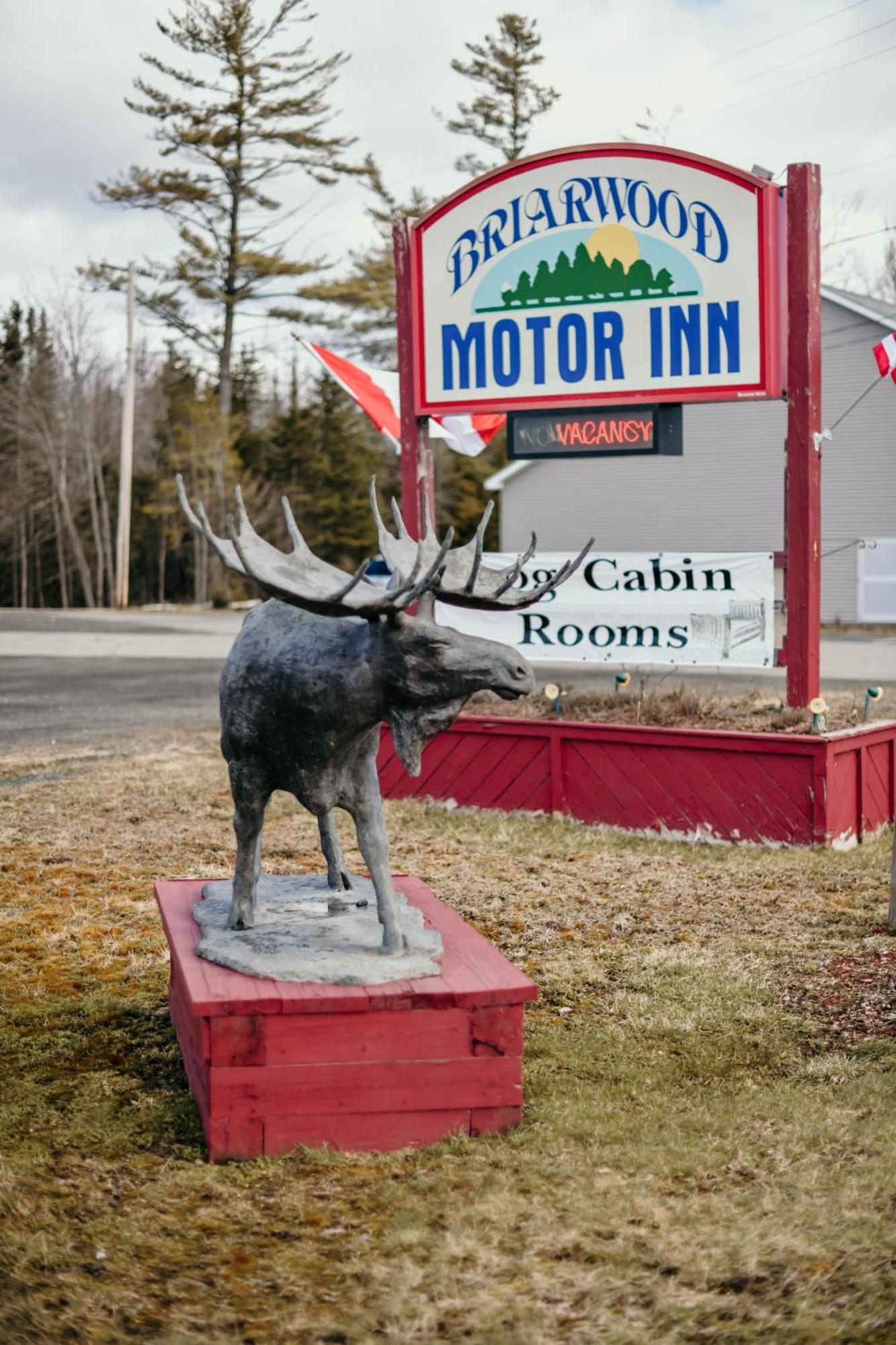 Briarwood Motor Inn Lincoln Bagian luar foto