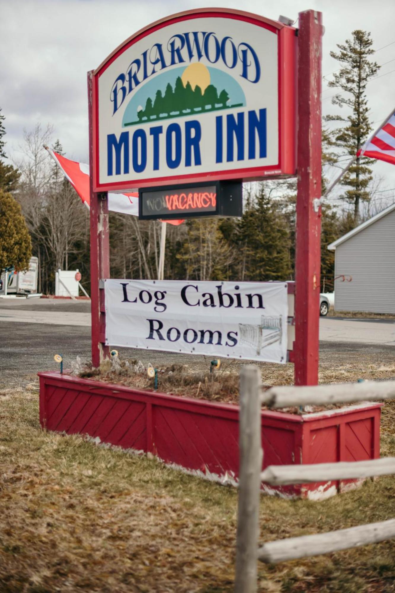 Briarwood Motor Inn Lincoln Bagian luar foto