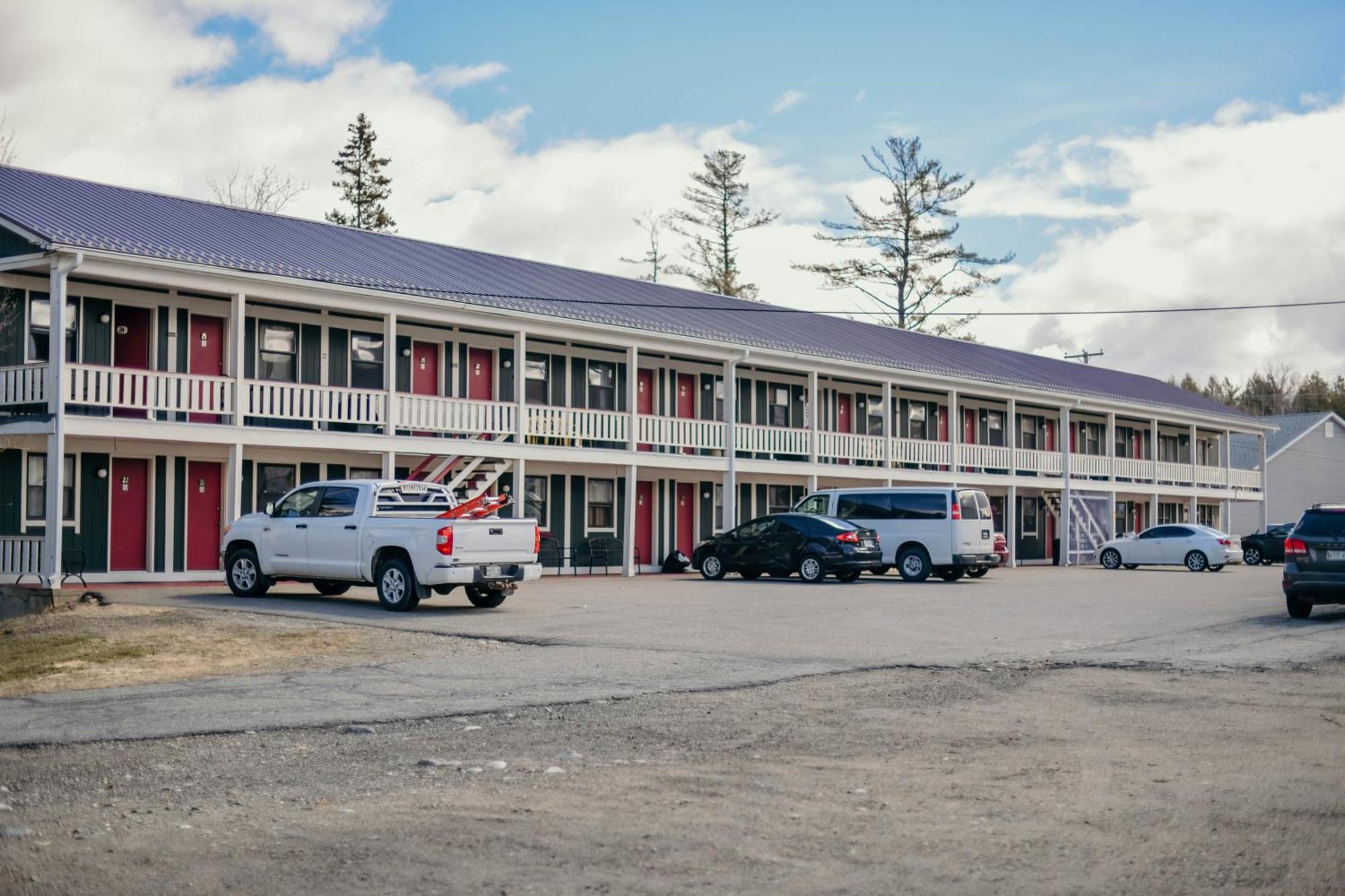 Briarwood Motor Inn Lincoln Bagian luar foto